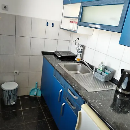 Bogdan Apartment *